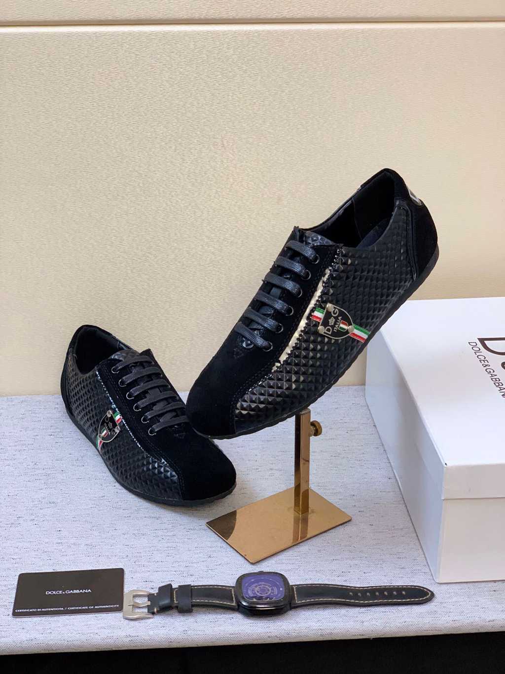 D*G sneaker